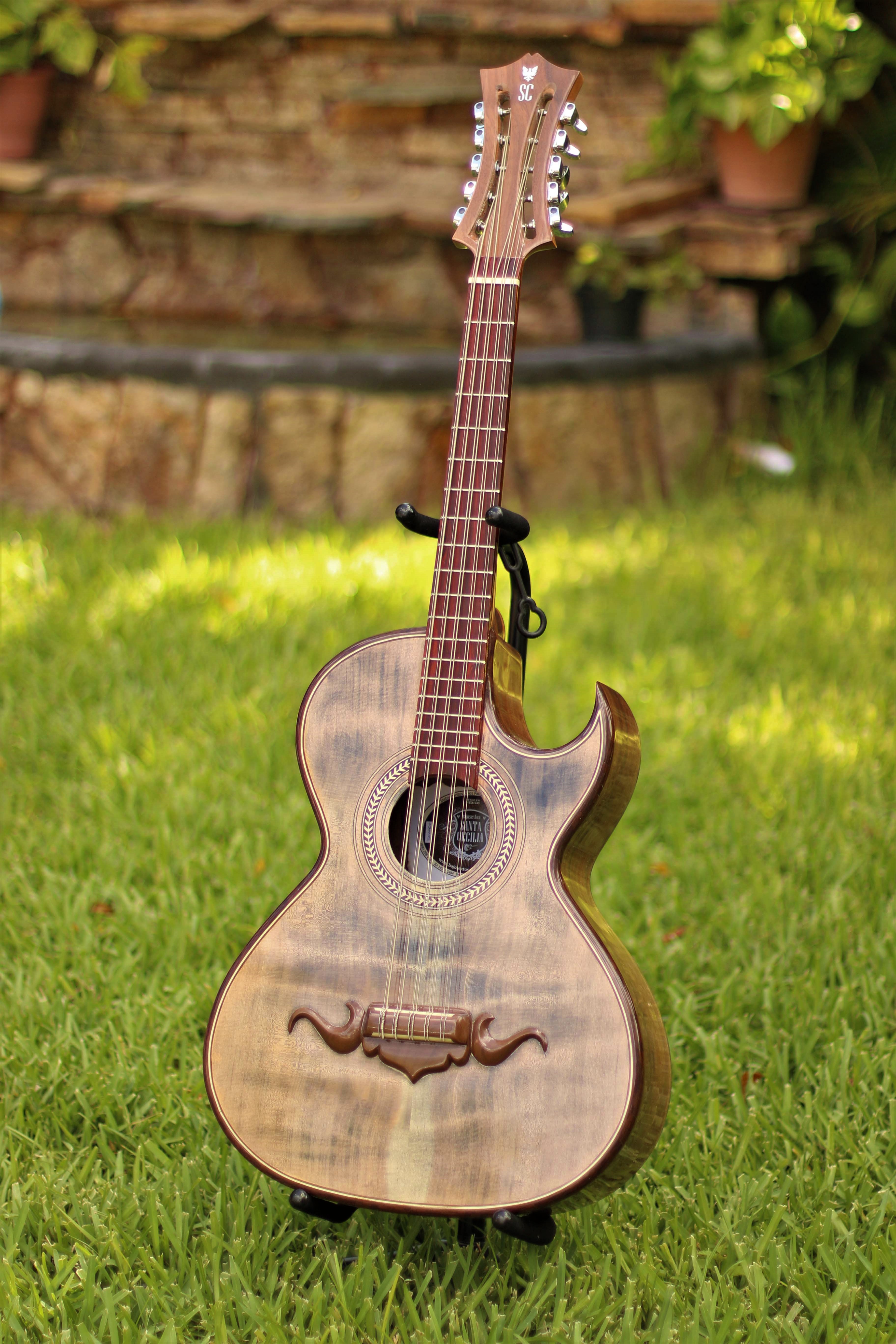 Bajo Quinto Personalized